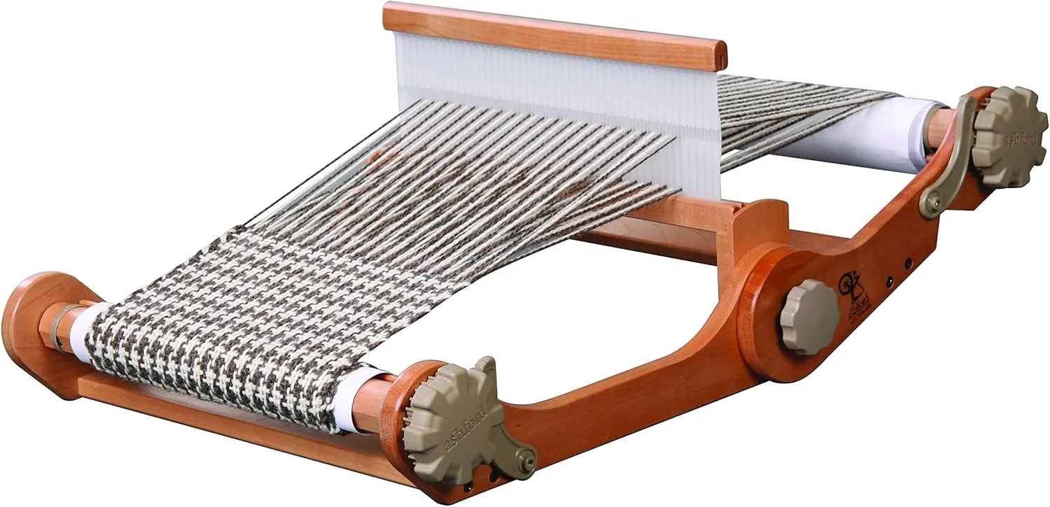 12" Knitter's Loom with Carry Bag c