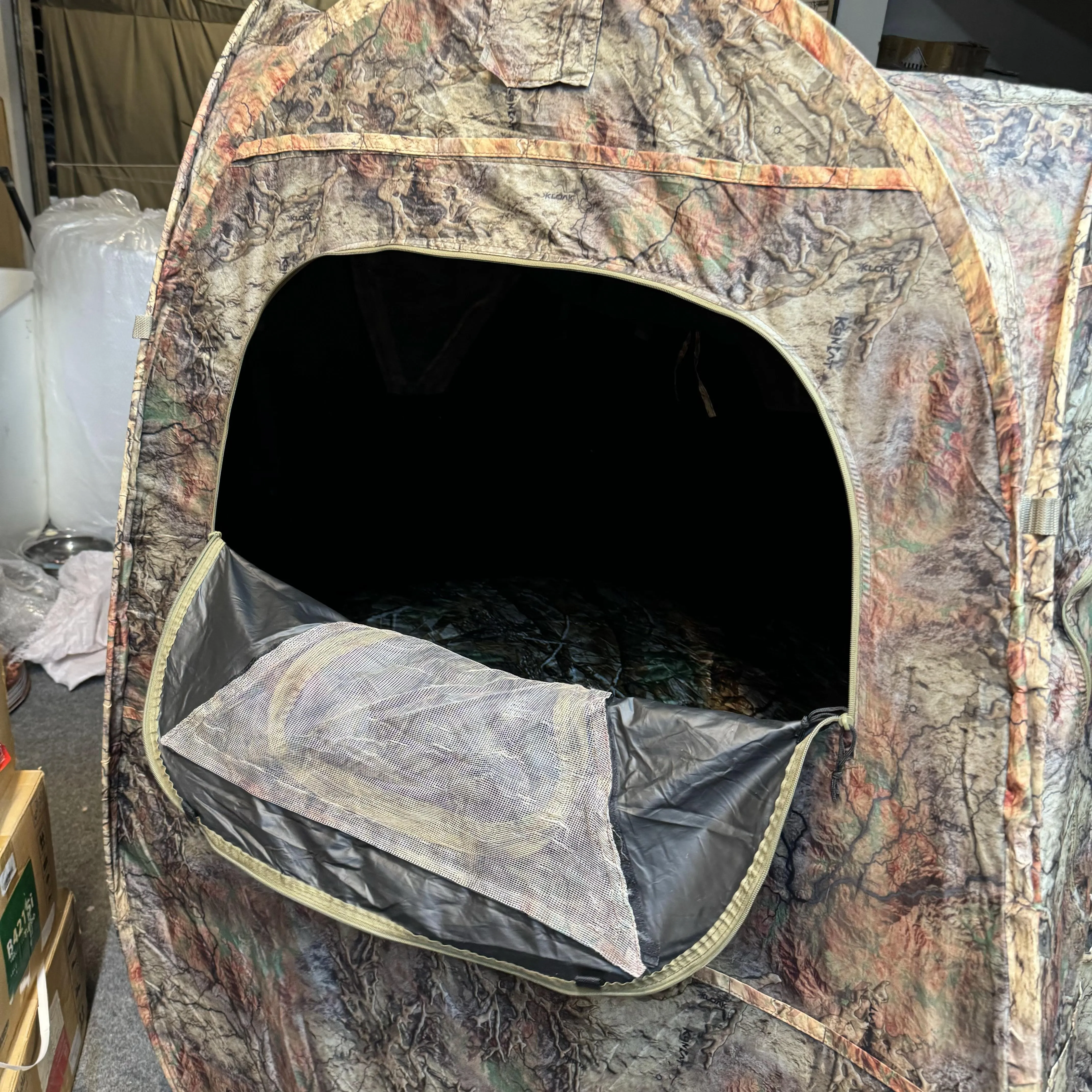 American Lot Imported 6-Person Camouflage Tent