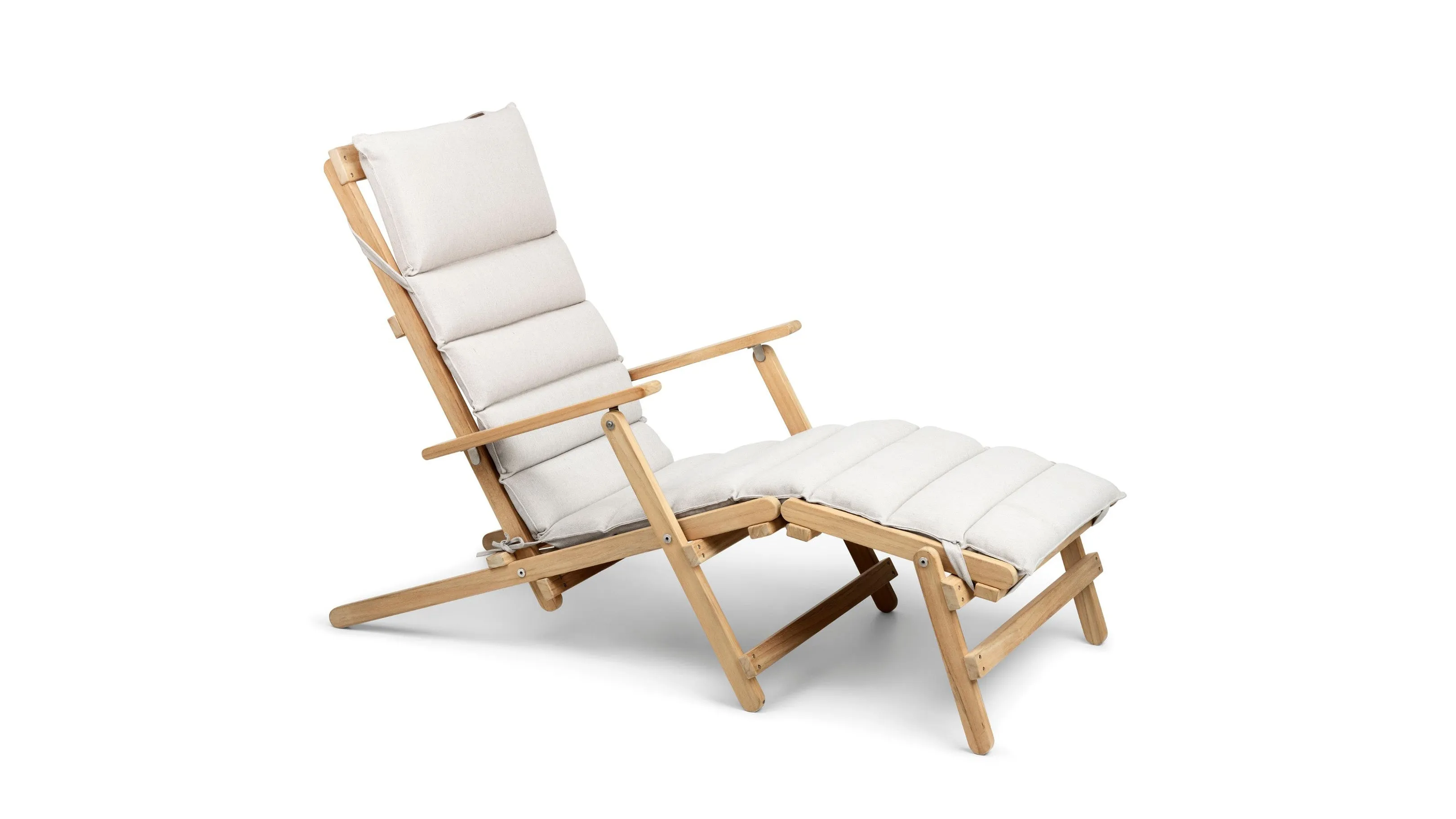 BM5568 Deck Chair with Footrest & Cushion