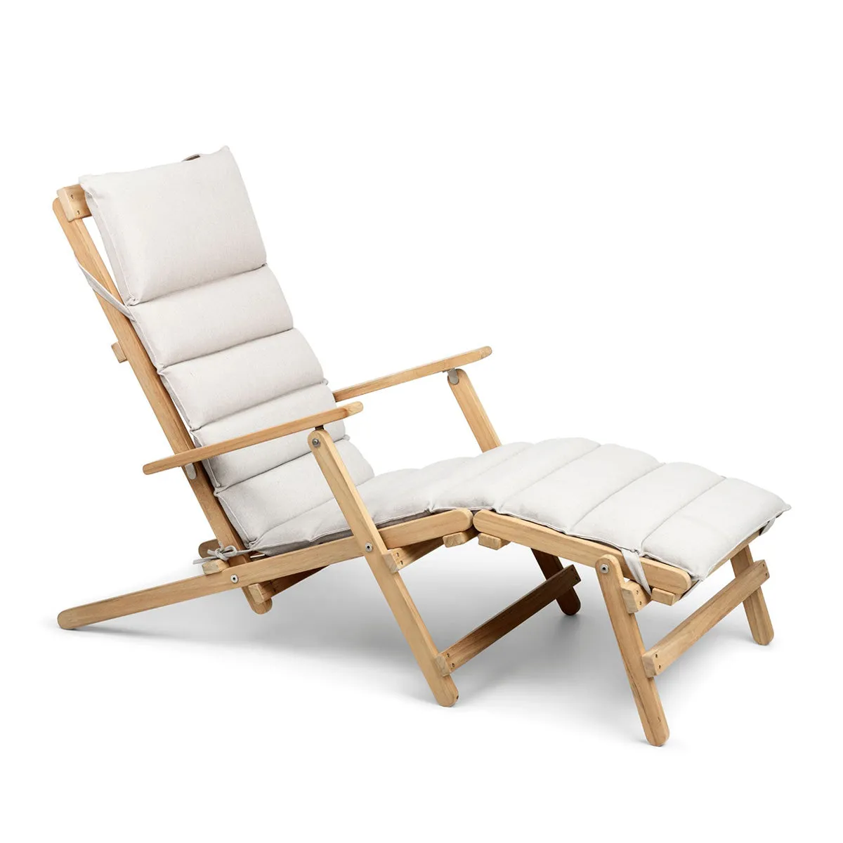 BM5568 Deck Chair with Footrest & Cushion