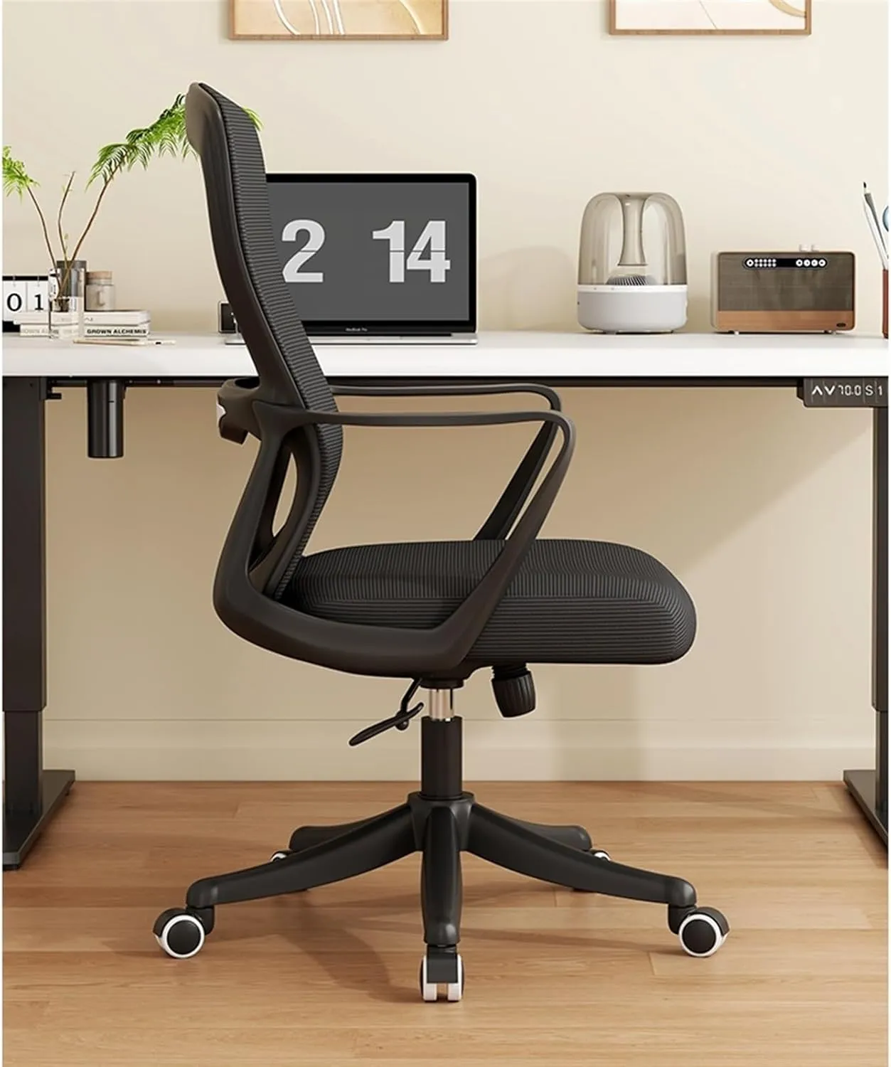 Classic Office Chair Ergonomic Office Home Desk Mesh Fixed Armrest, Executive Computer Chair with Lumbar Support Desk Task Chair(Pink)