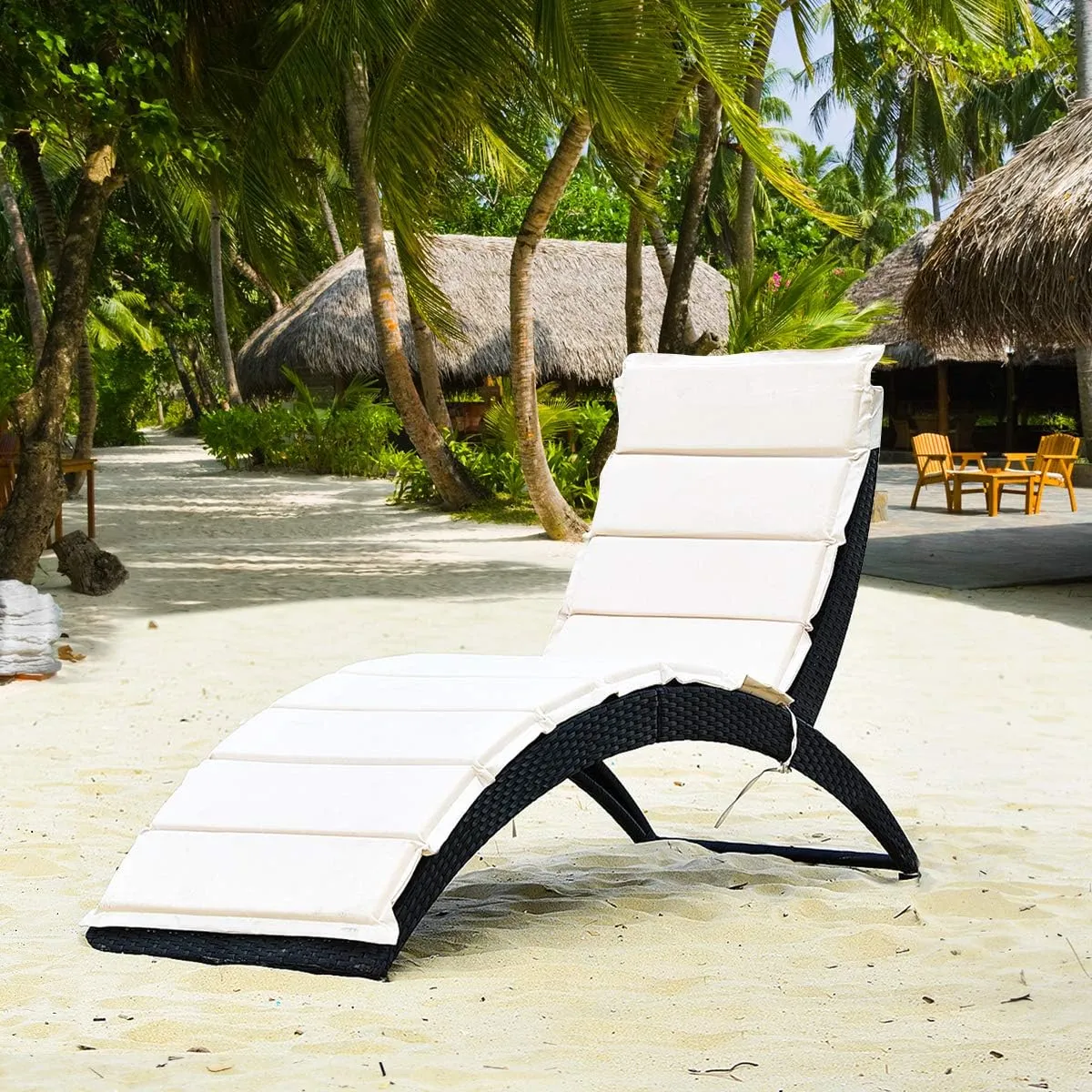COSTWAY Folding Patio Rattan Lounge Chair Chaise Cushioned Portable Garden Lawn Beige