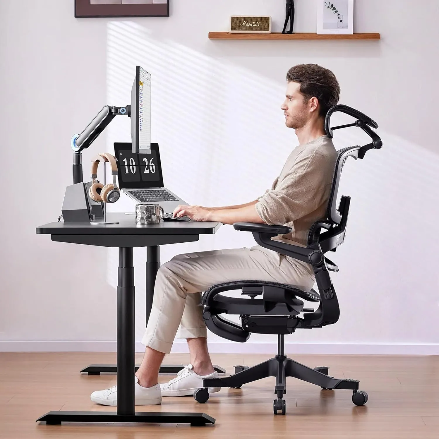 Ergonomic Office Chair with Foot Rest - Comfy Home Office Desk Computer Chair, Comfortable Mesh Seat with Adjustable Back Support, Swivel Wheels, Flip-up Arms, for Work Gaming Study (Green, Standard)
