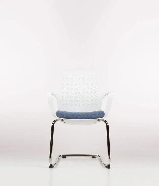 Gemina 141 Visitor Chair with Spider Base