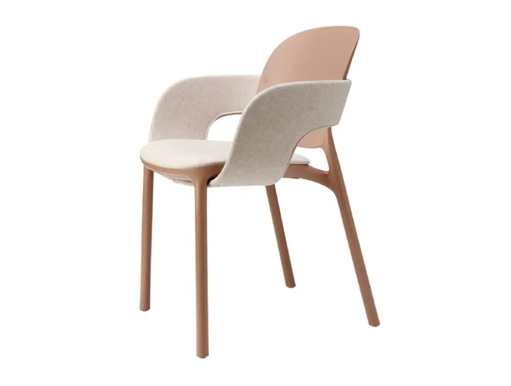 Hug Padded Armchair