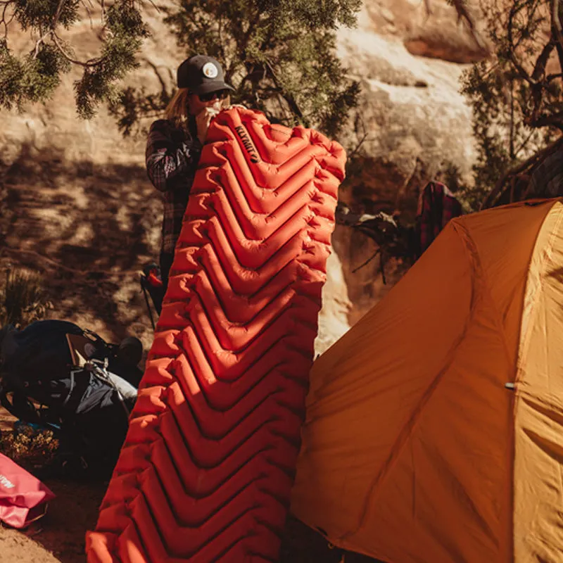Insulated Static V Sleeping Pad