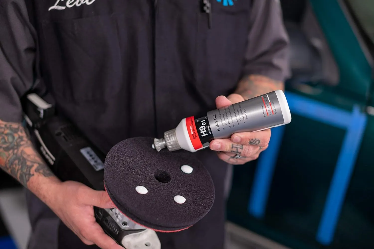 Koch-Chemie - Heavy Cut Pad - Abrasive Sponge for Removing Strong Weathering & Deep Scratches; Low Torsion Forces & High Stability; Long-Lasting Compression Hardness; Contours Easily (126mm x 23mm)