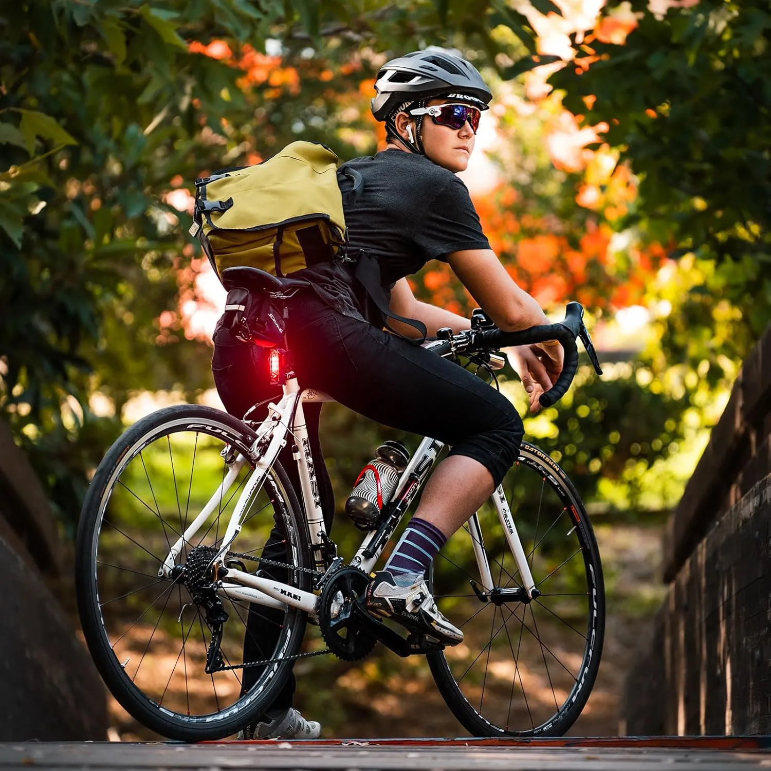 LEZYNE Strip Drive Pro Alert Rear - Bicycle USB Rechargeable Durable Weather-Resistant IPX7 White LED Tail Light with Solid & Flash Modes | Includes Silicone Rubber Mounting Strap | 300/400 Lumens