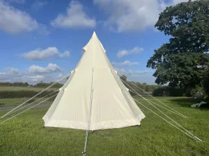 Luxurious Family Glamping Tent for Unforgettable Adventures, 9.85ft Size, Lightweight and Spacious Four-Season Design