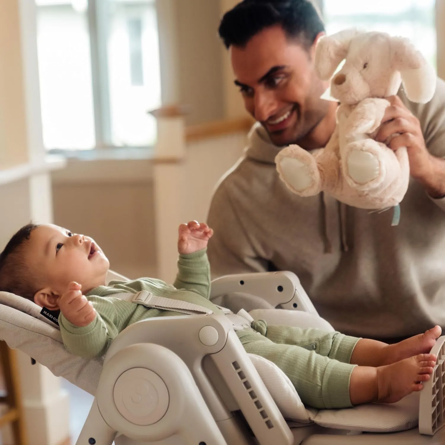 Maxi-Cosi Minla 6-in-1 Foldable High Chair