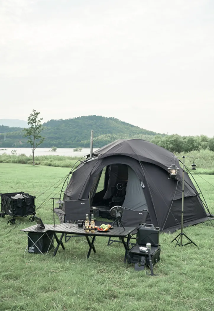 Mobi Garden Commander 185 3- 4 person - Black