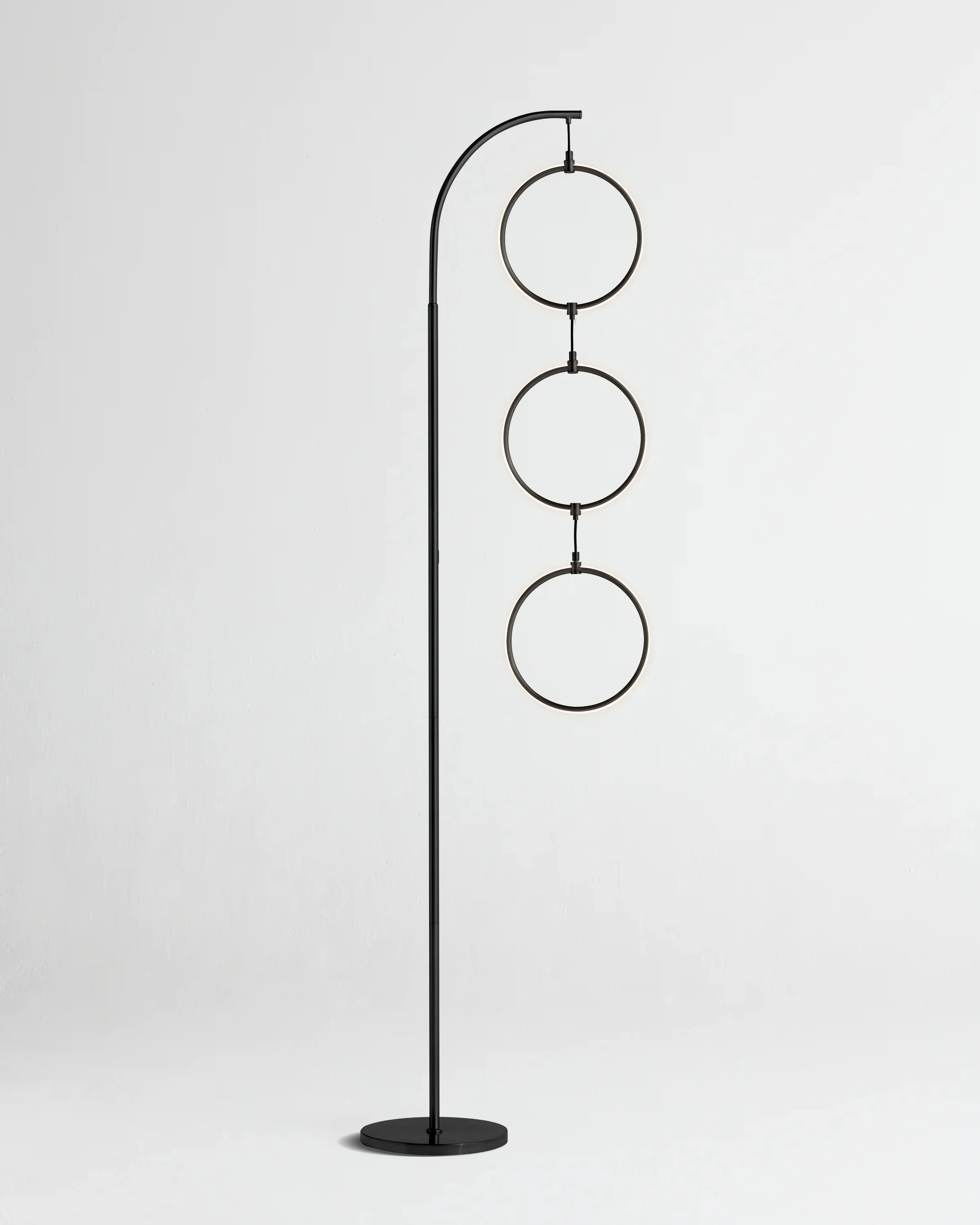 Nova Floor Lamp