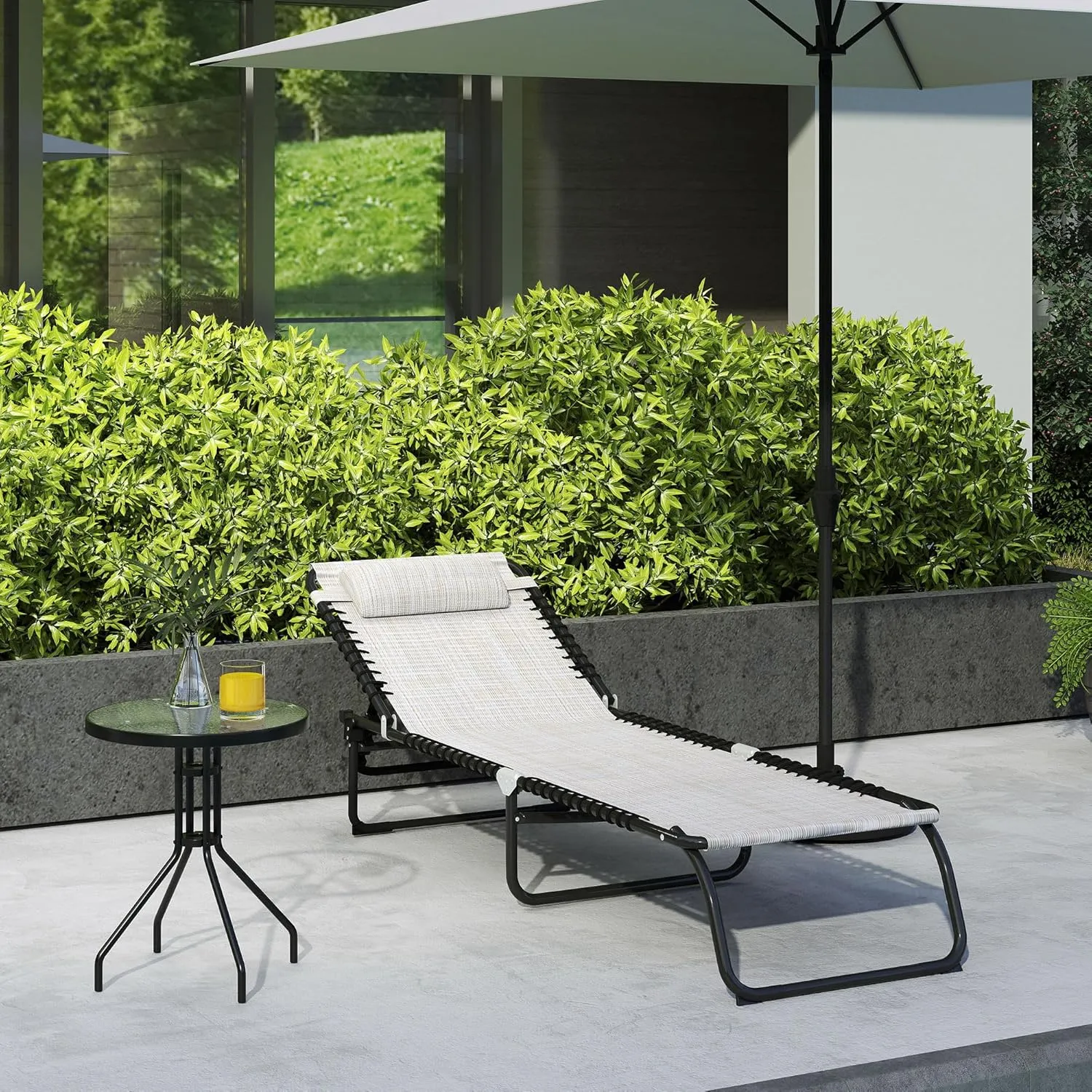 Outsunny Folding Chaise Lounge Chair, Patio Sun Tanning Chair, Outdoor Chaise Lounger with 4-Position Reclining Back, Breathable Mesh Seat for Beach, Poolside, Yard, Cream White