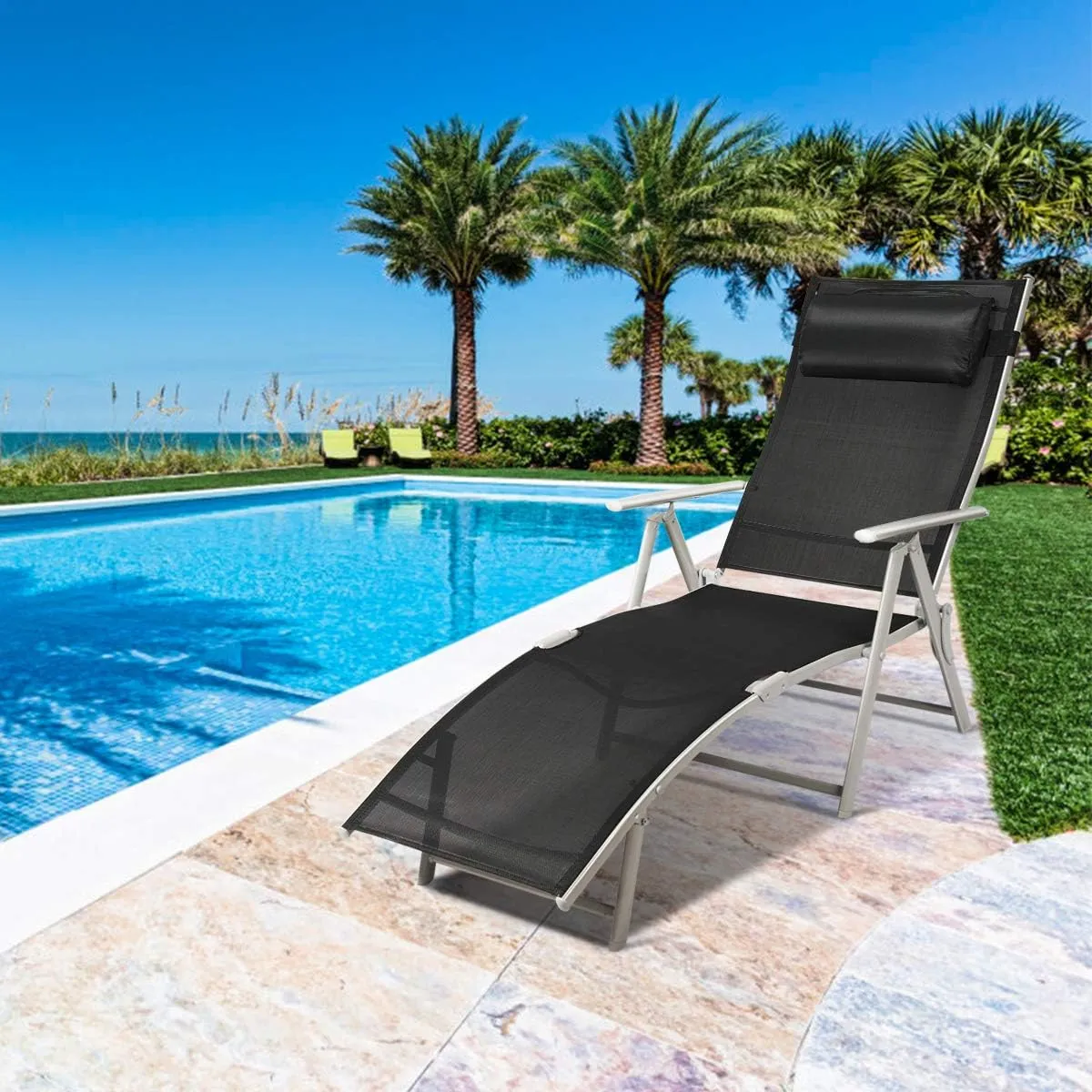 Tangkula Outdoor Folding Chaise Lounge Chair, Lightweight Recliner Chair w/ 7 Adjustable Backrest Positions, Patio Reclining Beach w/Removable Cushion & Pillow for Patio Poolside No Assembly Required