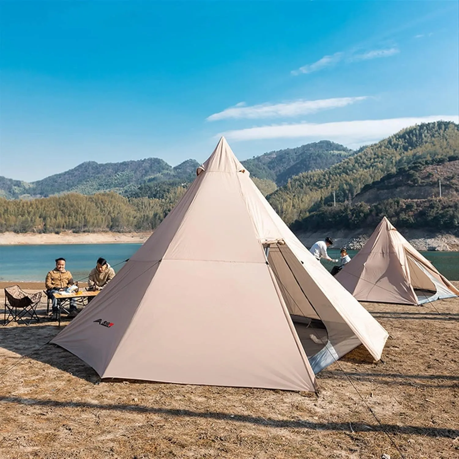 Tents Outdoor Pyramid Tent 3-4 Person Family Camping Picnic Backpacking Hiking Double Tents Travel Equipment 340 * 290cm